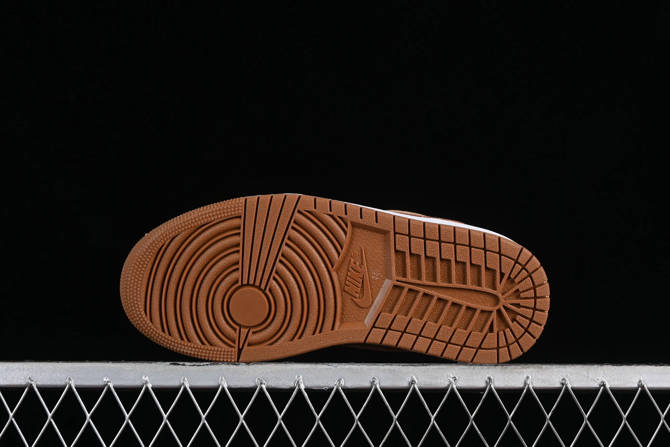 All categories Air Jordan Jordan series basketball shoes Air Jordan 1 Low Air Jordan 1 Low AJ1 Joe 1 Mocha brown low-top cultural and leisure sports sneakers FJ3453-200